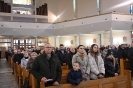  UROCZYSTE WPROWADZENIE PROBOSZCZA  KS. PRAŁATA JANA ZIĘTARSKIEGO DO PARAFII